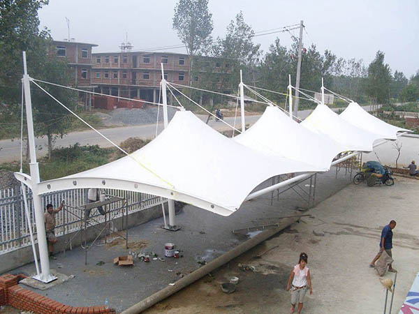 沈丘膜结构停车棚【生产销售】遮阳棚雨棚