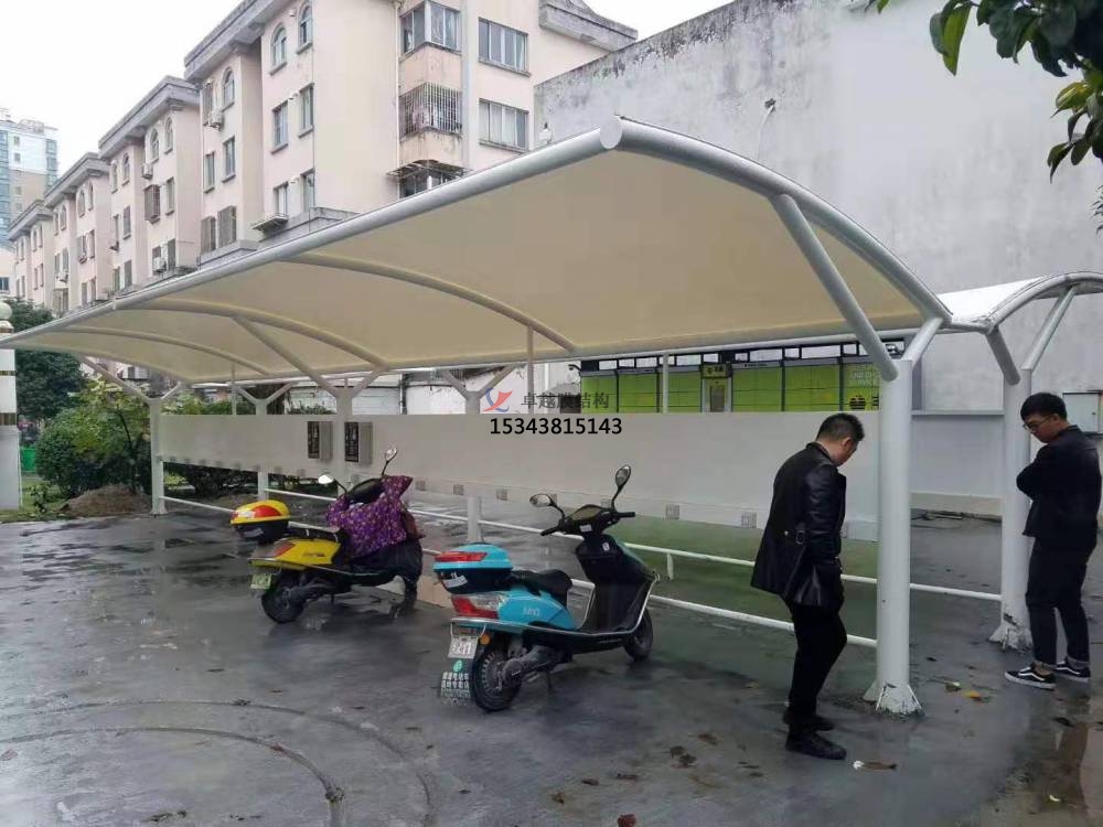 秦皇岛商业广场雨棚搭建